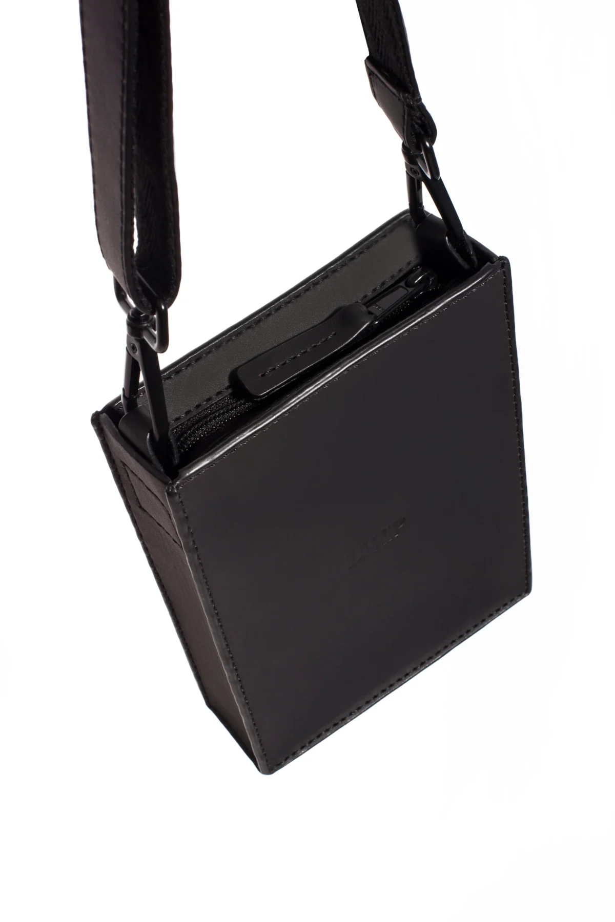 Versatility Bag XS vertical - Total Black · фото 7
